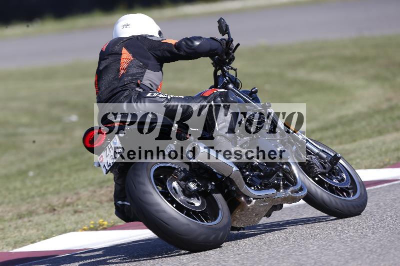 /Archiv-2025/49 26.08.2025 Cornu Master School ADR/blau-bleu/61